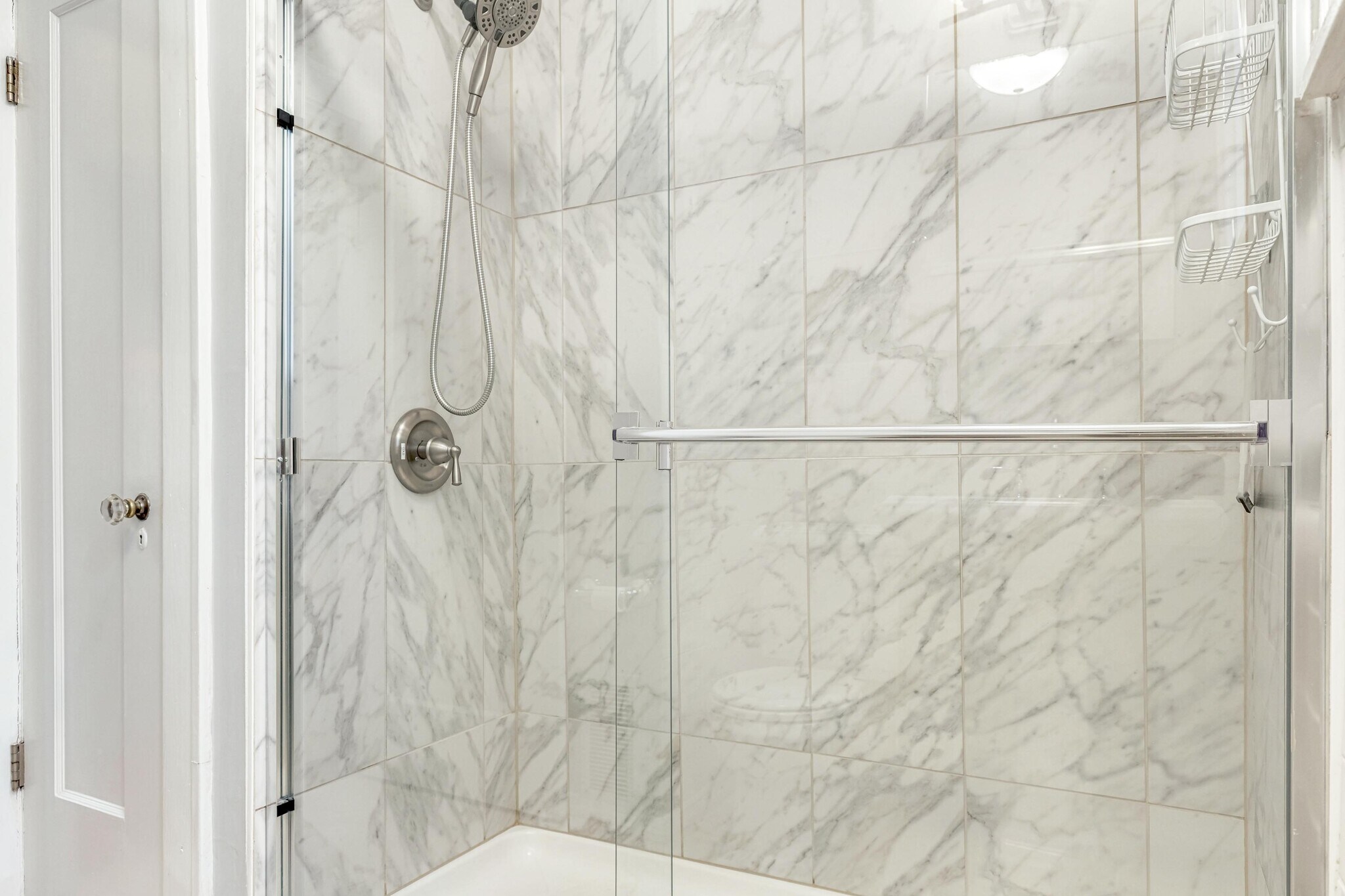 Building Photo - 7244 Forsyth Blvd