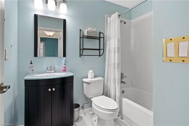 Building Photo - 15035 Sterling Oaks Dr