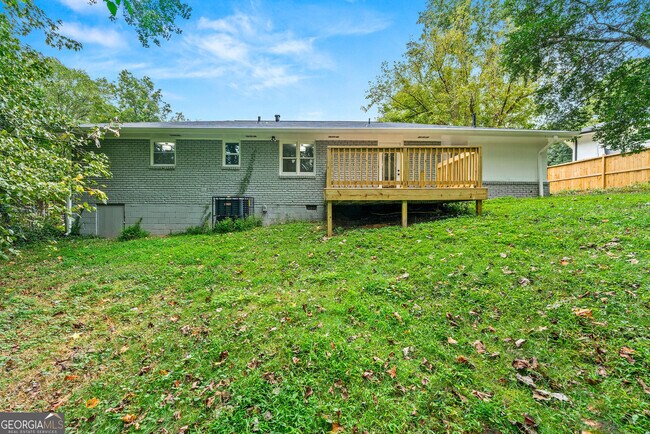 Building Photo - 1869 Joseph Ct