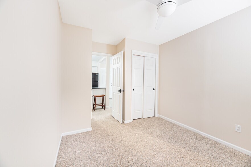 Building Photo - 177 Stonyridge Dr