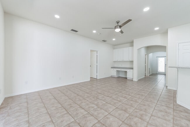 Building Photo - 8190 Silver Birch Way