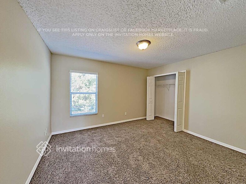 Building Photo - 345 Oak Springs Dr