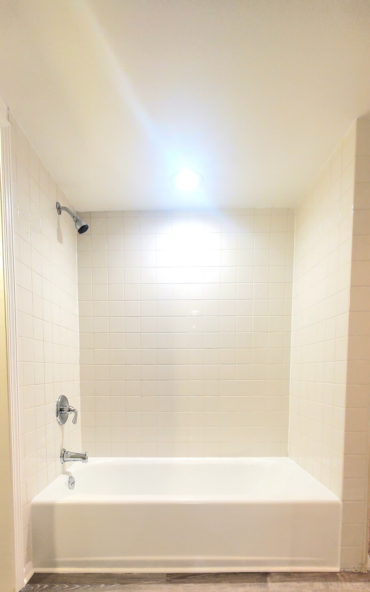 Building Photo - 3658 W Cortland St