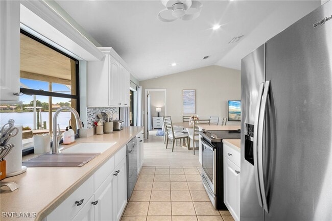 Building Photo - 4530 W Coral Cir