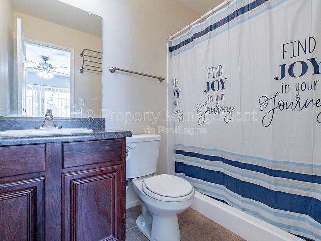 Building Photo - 1266 N 85th Pl