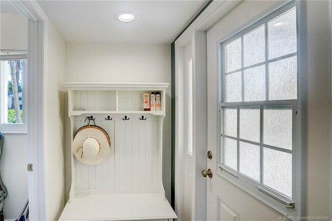 Building Photo - 5601 NE Gulfstream Way