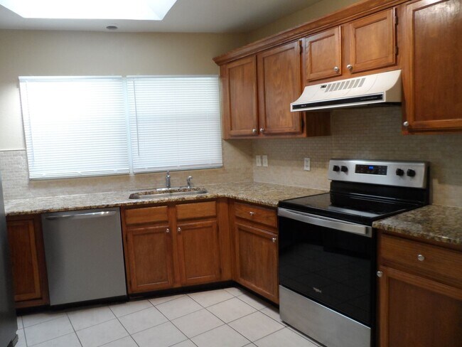 Building Photo - 2950 Norvell Ct