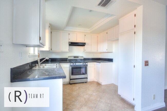 Building Photo - Lovely Single Story Home in Rancho Cucamonga