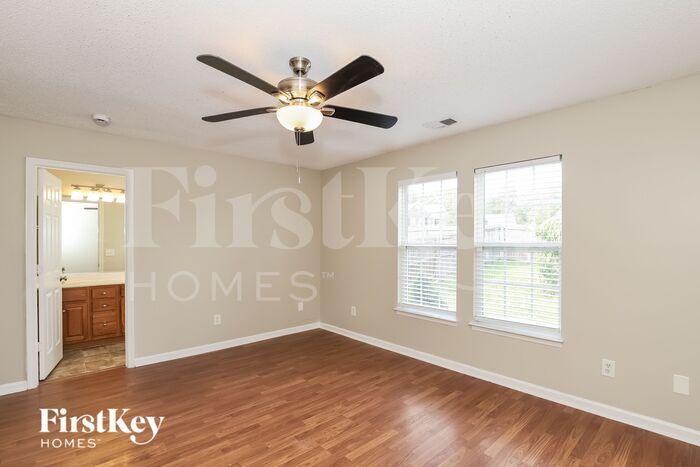 Building Photo - 3613 Sunset Hollow Dr