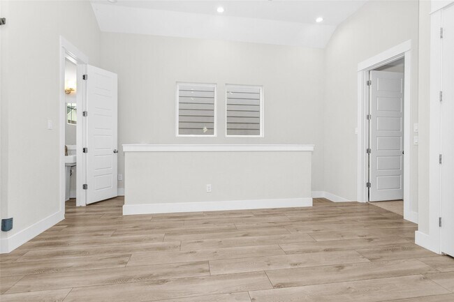 Building Photo - 7707 Nasser Ln