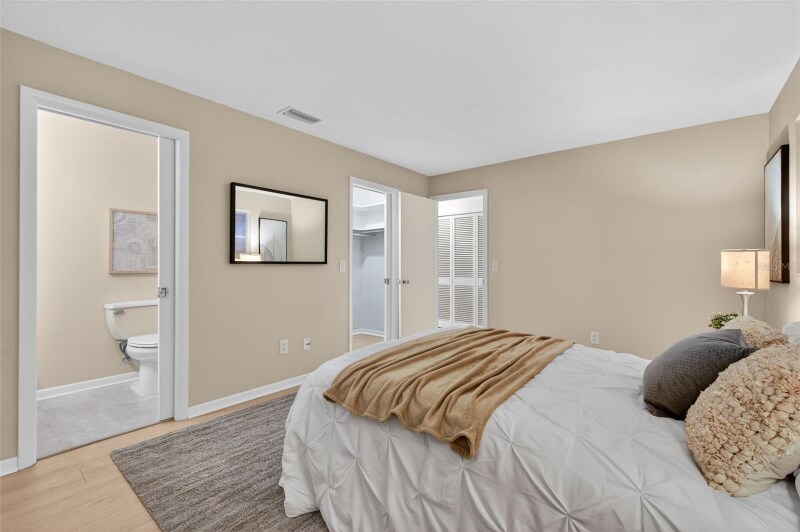 Building Photo - 13924 Barbados Dr