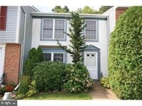 Building Photo - 34 Beechwood Ct