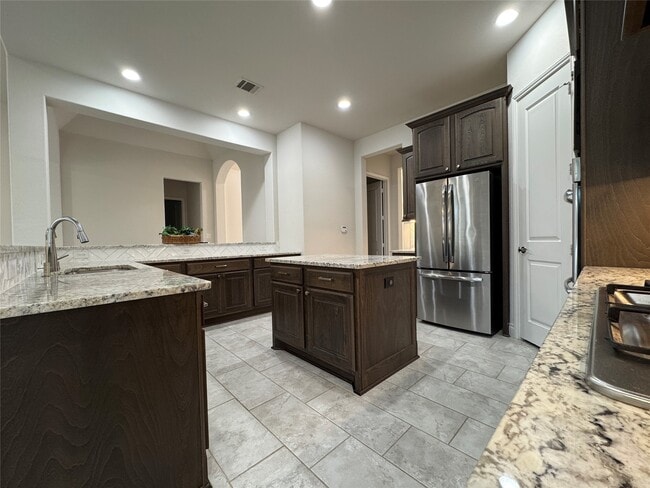 Building Photo - 10323 Granite Ct
