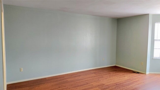 Building Photo - 961 Villa Gran Way