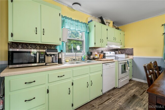 Building Photo - 721 Old Town Dr