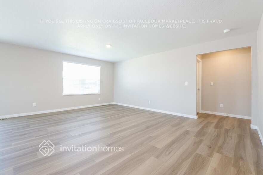 Building Photo - 21937 E 39th Pl