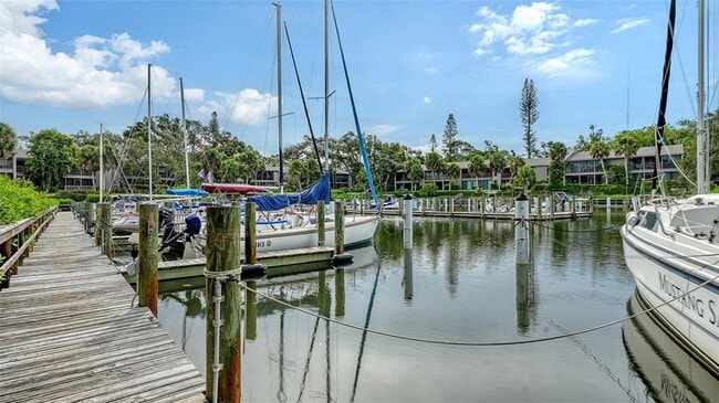 Building Photo - 1511 Pelican Point Dr