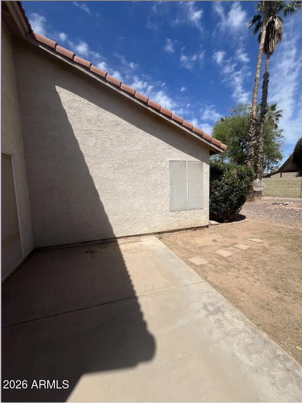 Building Photo - 617 S Golden Key St