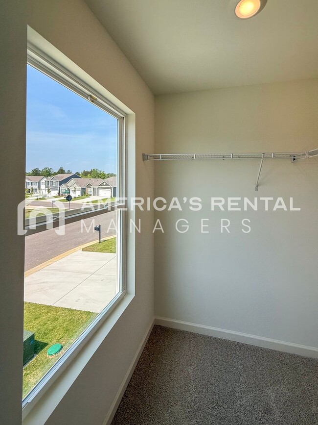 Building Photo - New Construction Home for Rent in Kimberly...