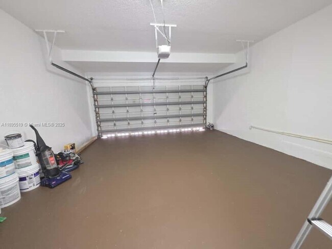 Building Photo - 15793 NW 16th Ct