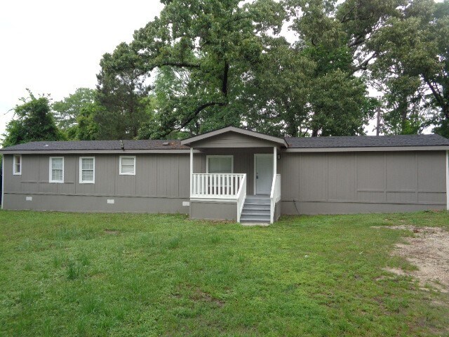 Building Photo - 15120 Capitol Hill Rd