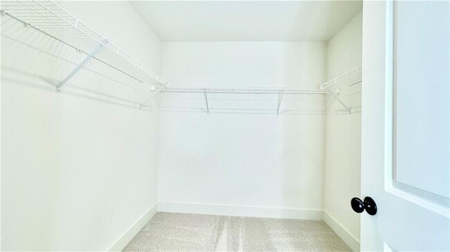 Building Photo - 5370 Brooklands Dr