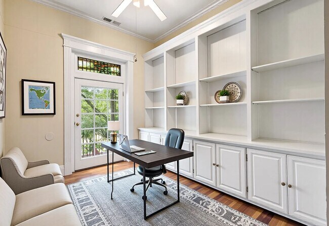 Building Photo - Swanky 2000 sf duplex in the heart of Church Hill