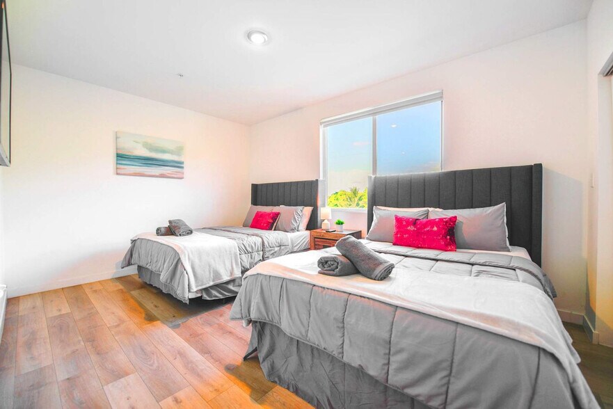 Building Photo - 171 NW 158th St