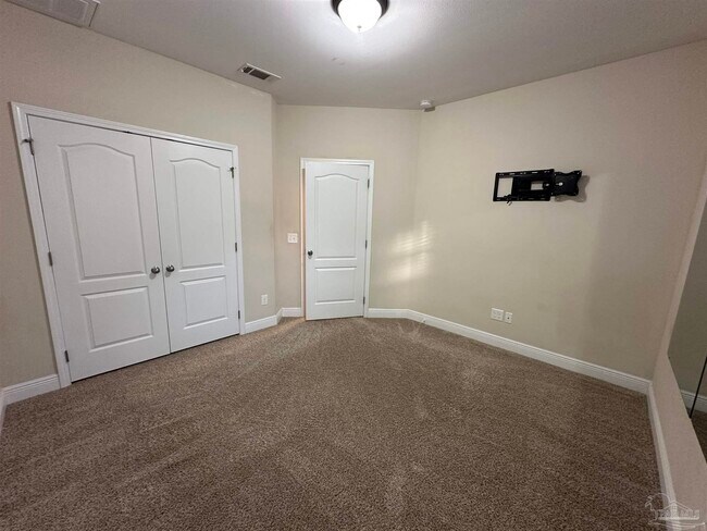 Building Photo - 8864 Spider Lily Way