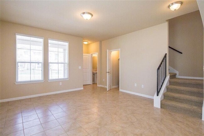 Building Photo - 517 Katmai Cir