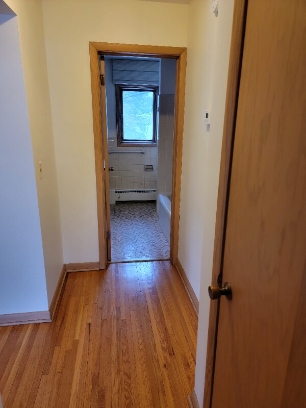 Building Photo - 1416 E 46th St