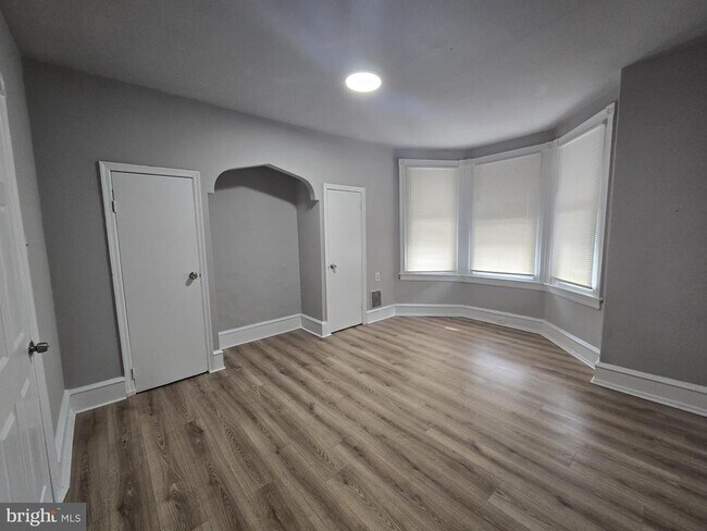 Building Photo - 4528 N 16th St