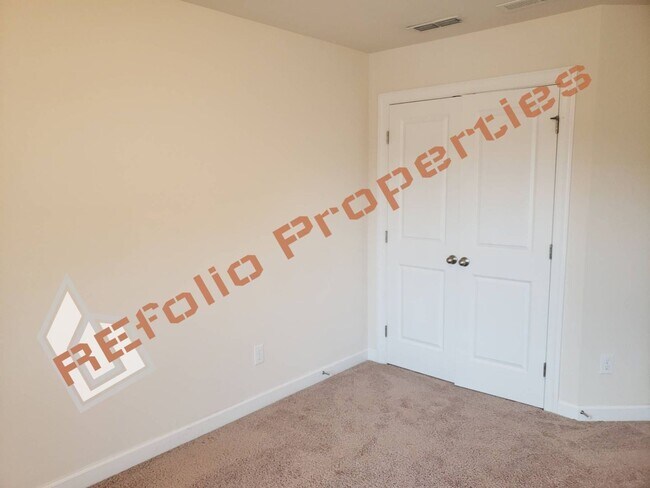 Building Photo - 2454 Pecan Ridge Way