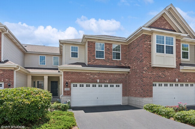 Primary Photo - 2814 Henley Ln