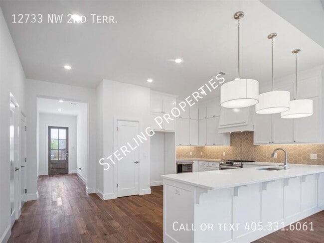 Building Photo - 12733 NW 2nd Ter