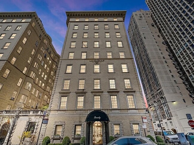 Building Photo - 60 E Scott St