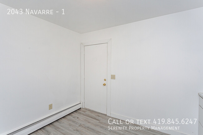 Building Photo - $100 OFF MOVE IN SPECIAL IF YOU'RE APPROVE...