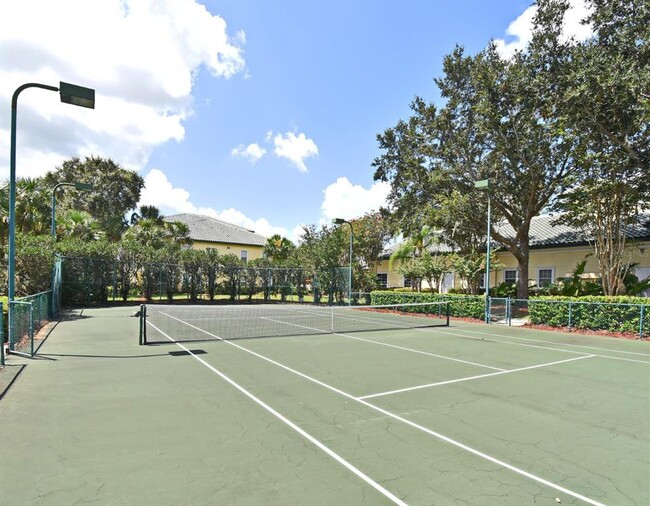 Building Photo - 8929 Legacy Ct