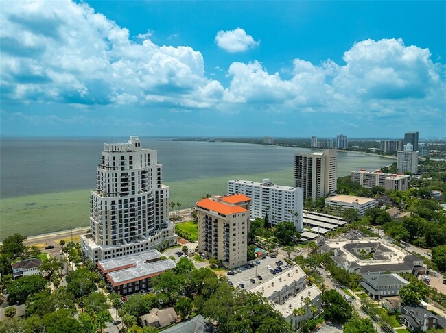 Building Photo - 2109 Bayshore Blvd