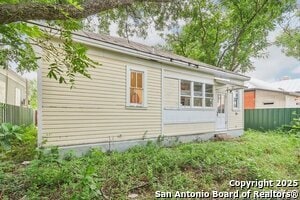 Building Photo - 109 Paso Hondo St