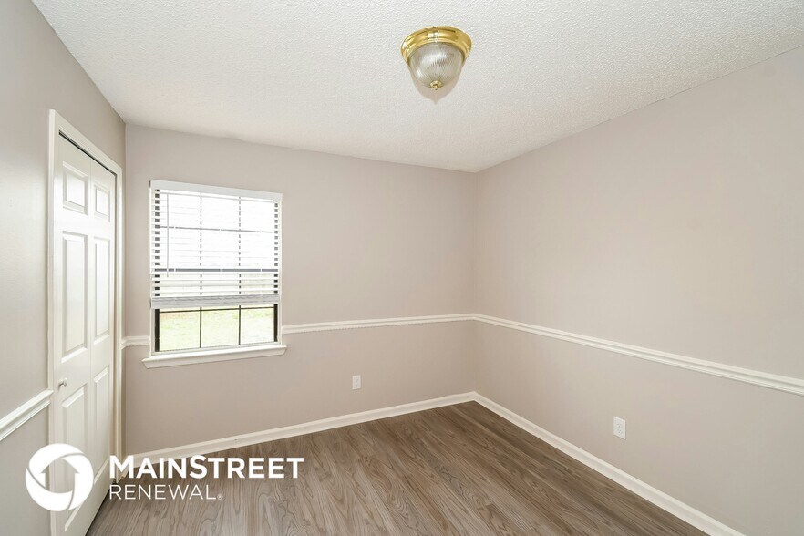 Building Photo - 12315 Sondra Cove Trail N