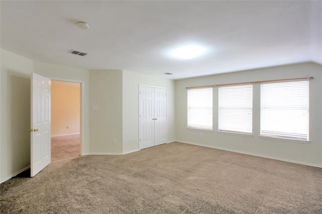 Building Photo - 624 Forest Hill Dr