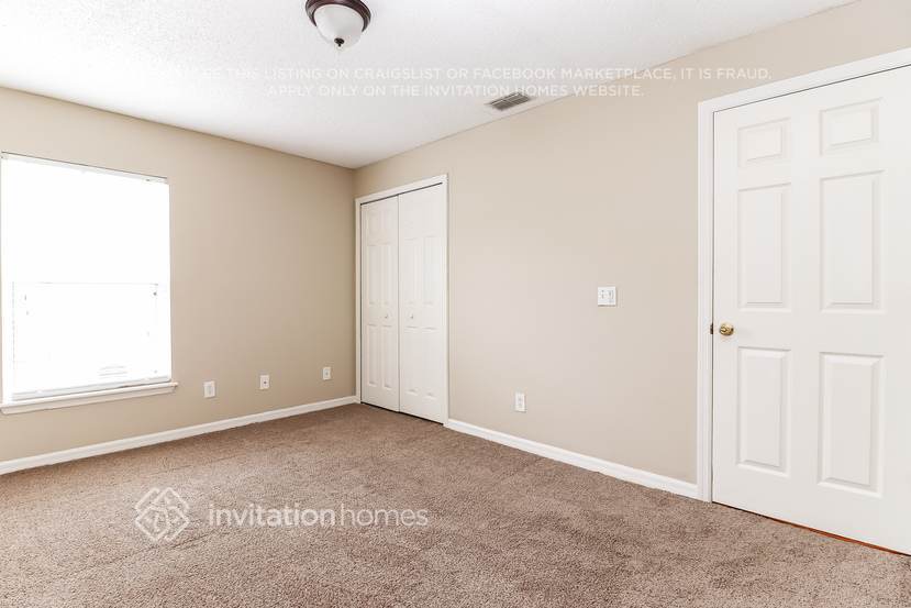 Building Photo - 4508 Stable Dr