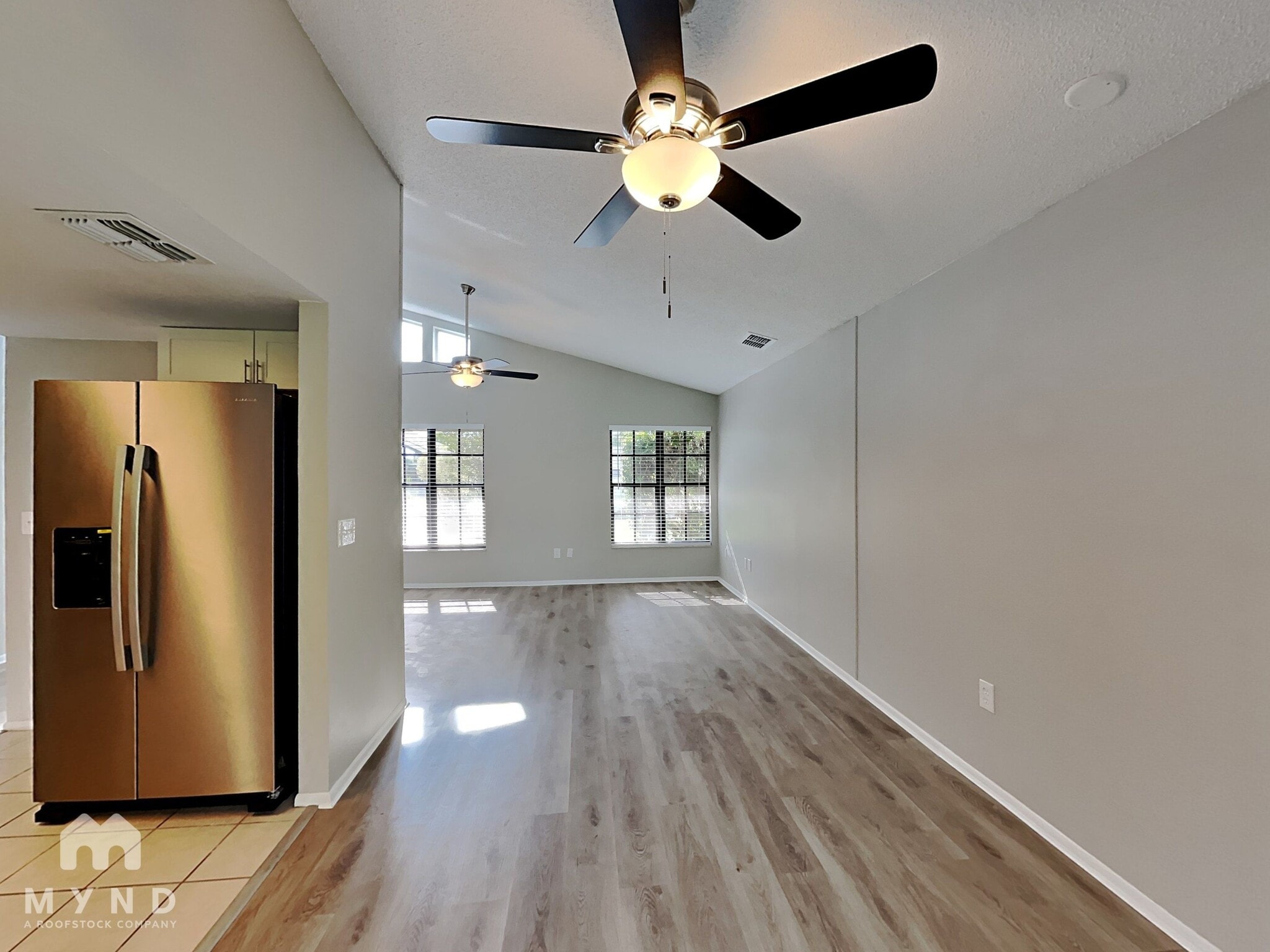 Building Photo - 7830 Seasons Ln