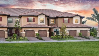 Building Photo - 15319 Lucerna St