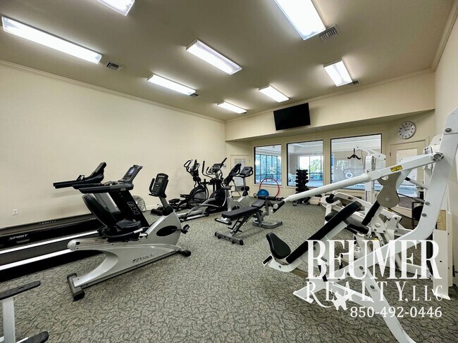 Building Photo - Discover your dream coastal retreat!