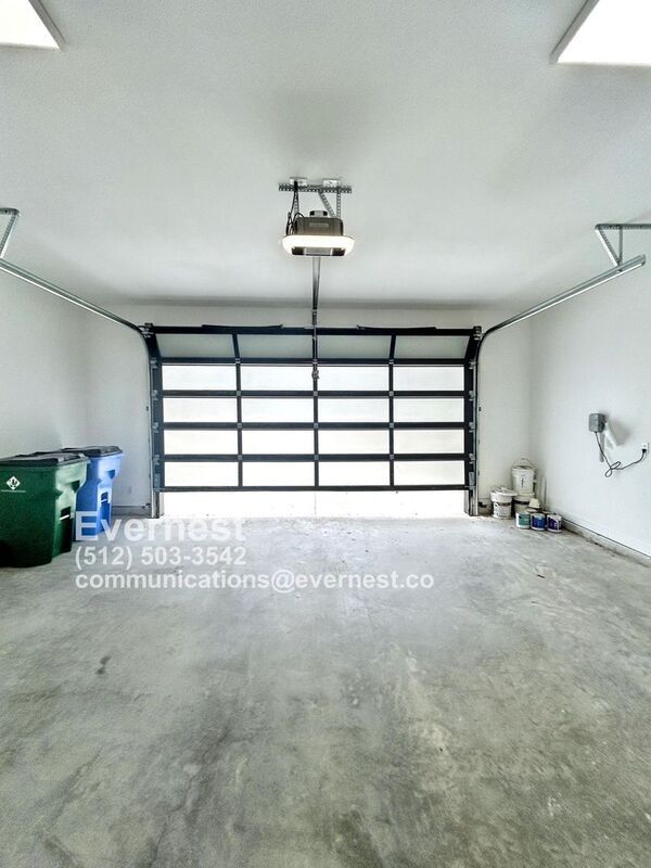 Building Photo - 21505 Boggy Ford Rd