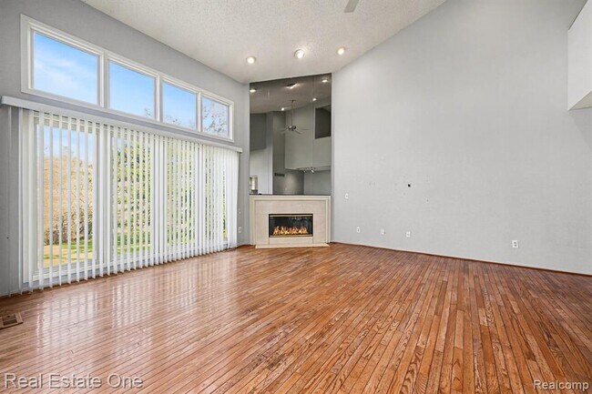 Building Photo - 4222 Breckenridge Dr