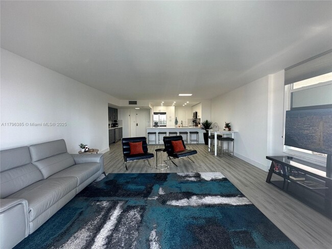 Building Photo - 3800 S Ocean Dr