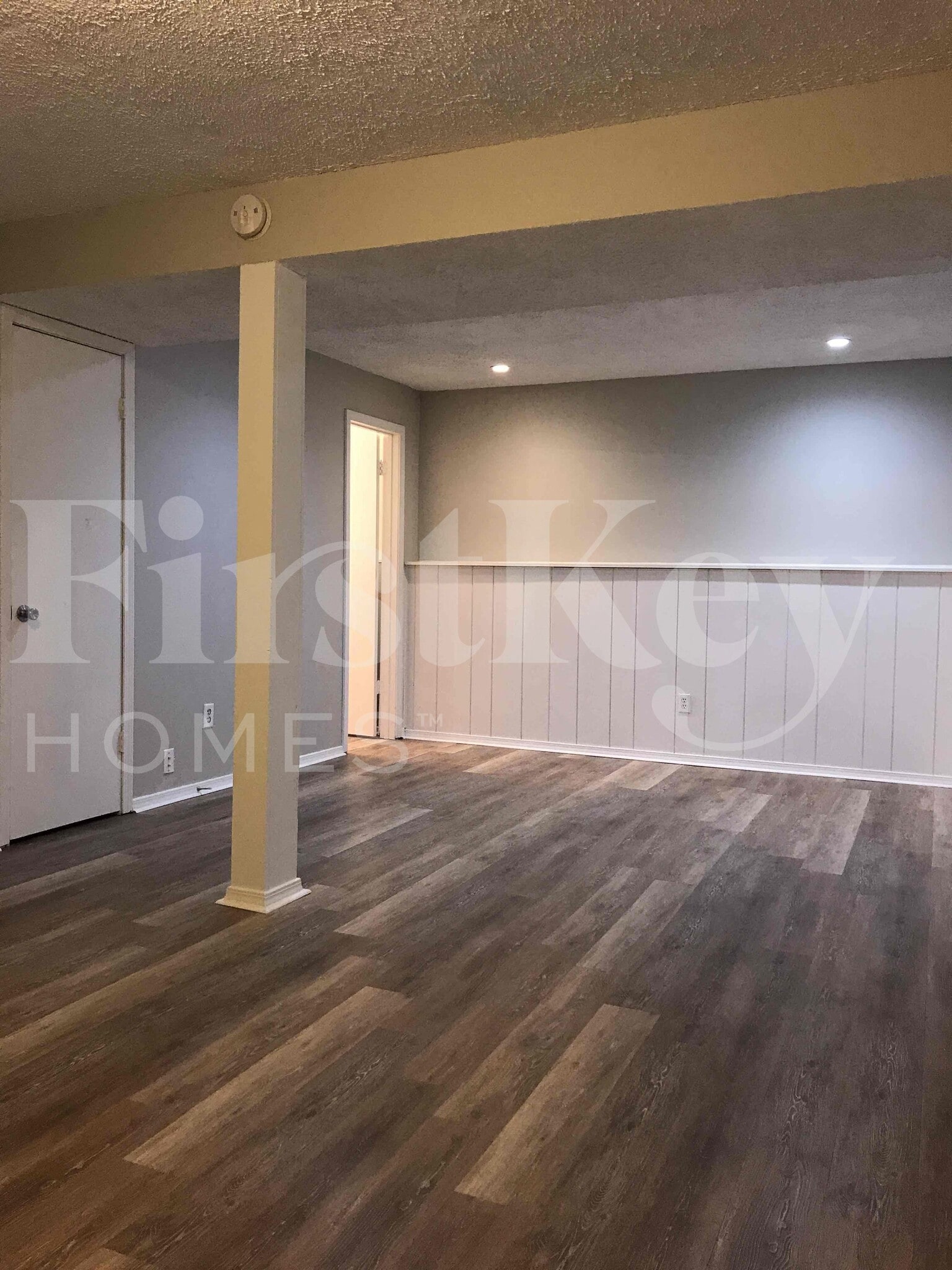 Building Photo - 1324 Lansdowne Rd